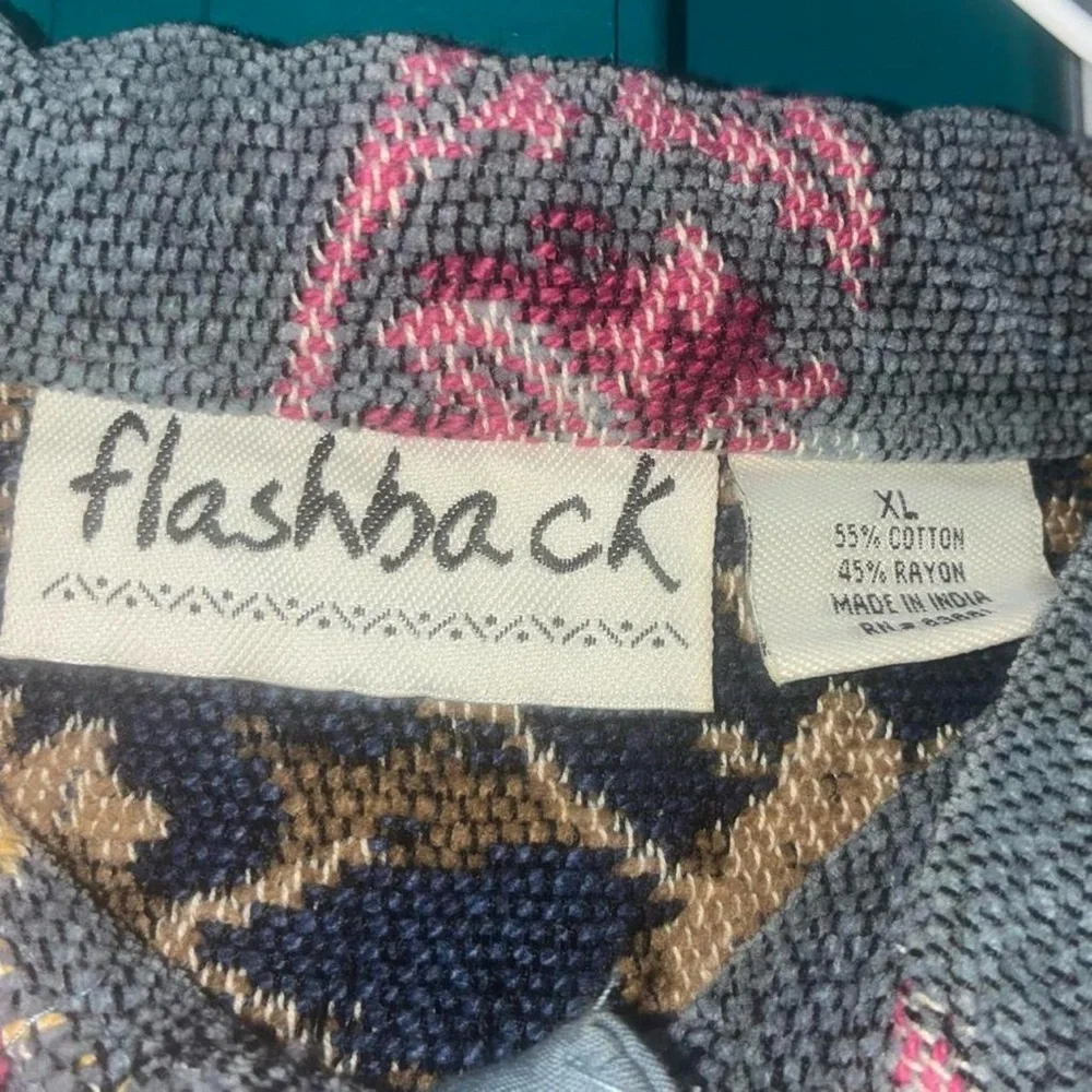 Vintage-Inspired Gray Teddy Jacket with Pink & Gold Motifs